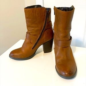 Steve Madden Booties Mint Condition (Size 9)